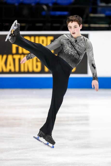 Ice Gallery Skates U.S.